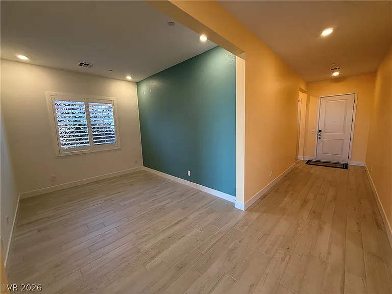 324 Forsyth Park St — Photo 7