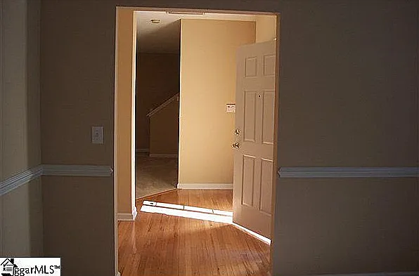 117 Shelby Ct — Photo 13