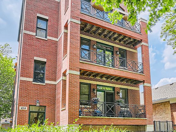 2nd image of 4314 N Mozart St Unit 1