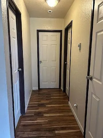 12 Manor Apartments #D1 — Photo 5