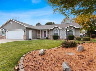 1715 Taylor St, Little Chute, WI 54140
