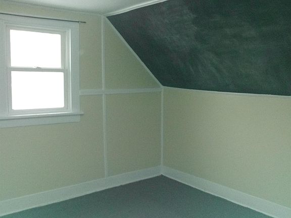 4th image of 6713 California Ave