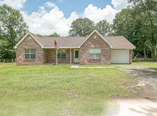 34 Quail Ridge Ln, Mc Henry, MS 39561