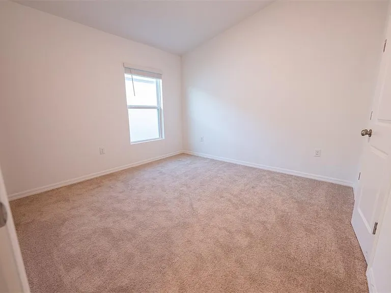 4124 River Beacon Blvd — Photo 5