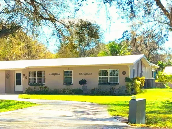 1402 SE 6th Street, Okeechobee, FL 34974