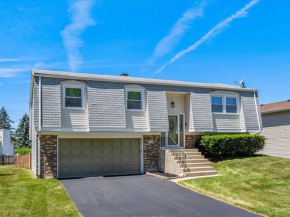2nd image of 4180 Ludington Ct