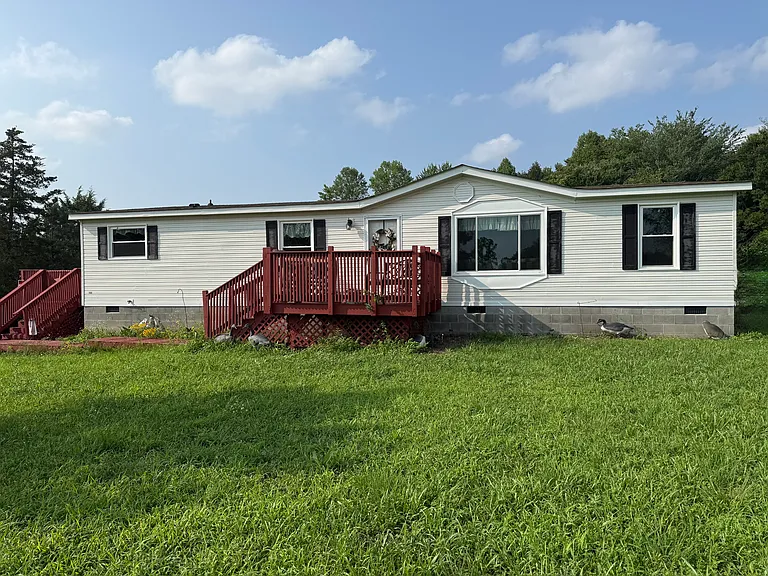 4520 Sunnyside Rd — Photo 1