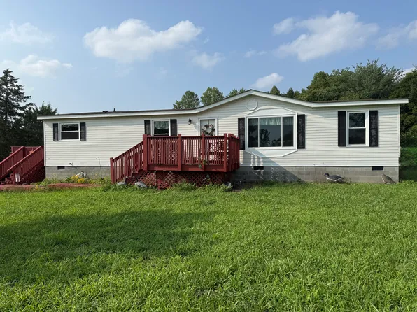 4520 Sunnyside Rd, Tappahannock, VA 22560