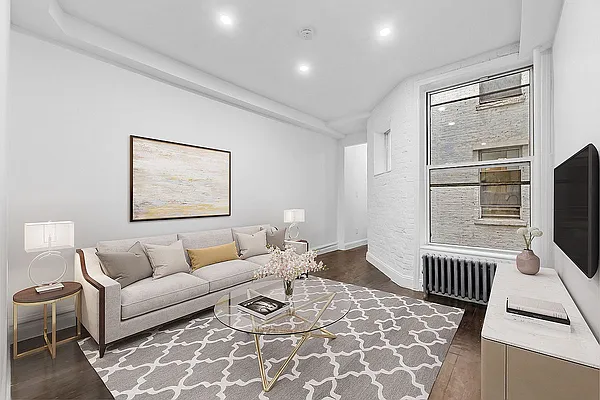 Rented by REAL New York | media 11