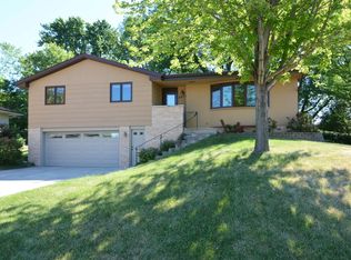 3417 Belden Dr NE, Minneapolis, MN 55418