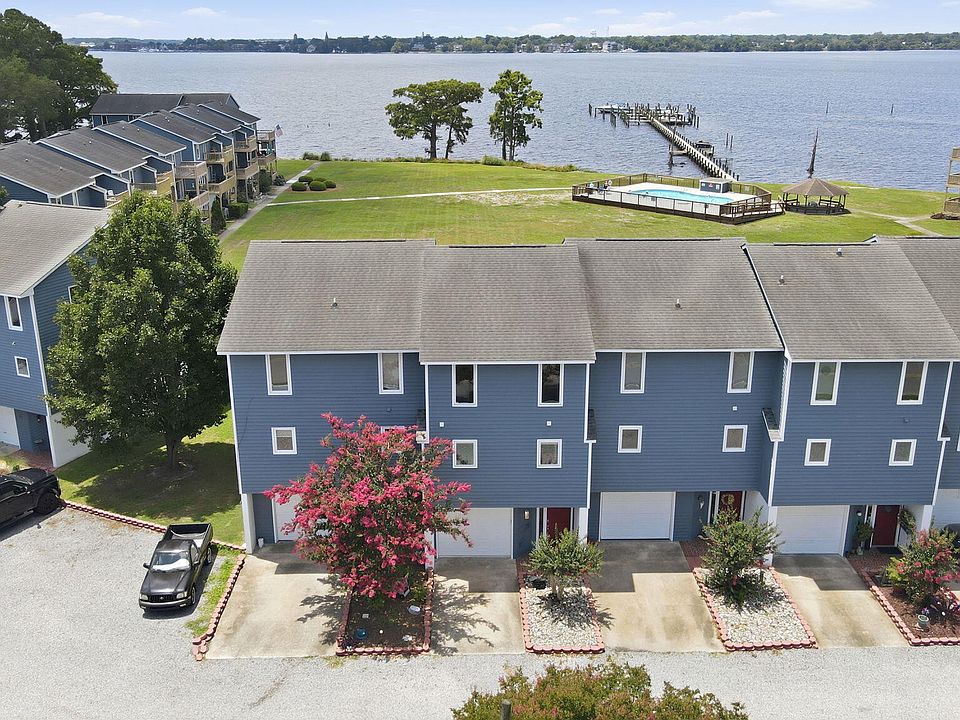 1st image of 18 Eastern Shore Townhouses #18
