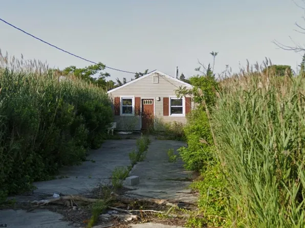 221 Oakland Ave, Pleasantville, NJ 08232