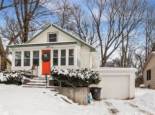 737 28th St, Des Moines, IA 50312