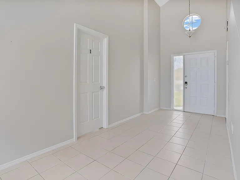 Blue Indigo Ct — Photo 10