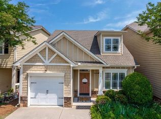 32 Oakmont Dr, Dawsonville, GA 30534