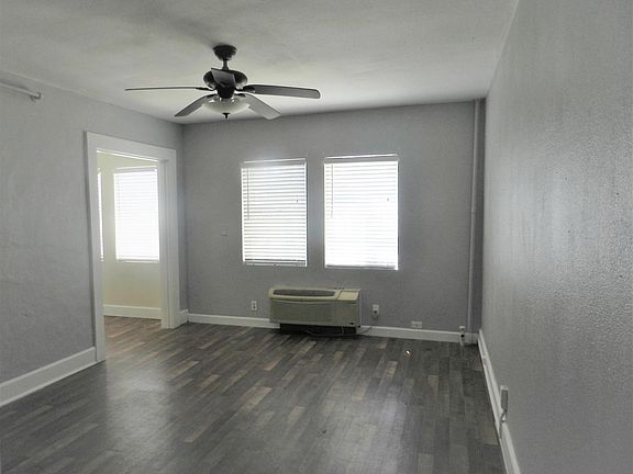 3rd image of 216 5th Ave N APT 309