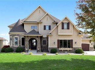 3418 160th Cir, Urbandale, IA 50323