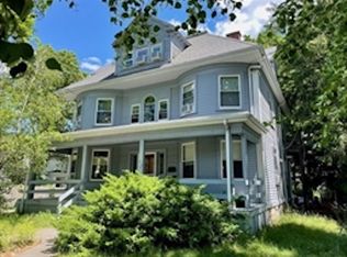 500 Centre St #1, Newton, MA 02458