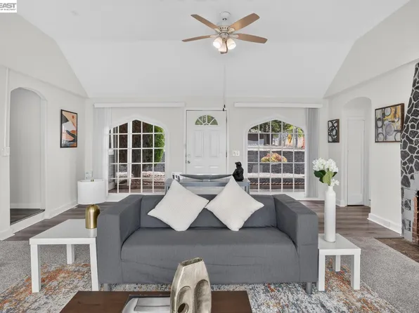 18473 Apricot Way, Castro Valley, CA 94546