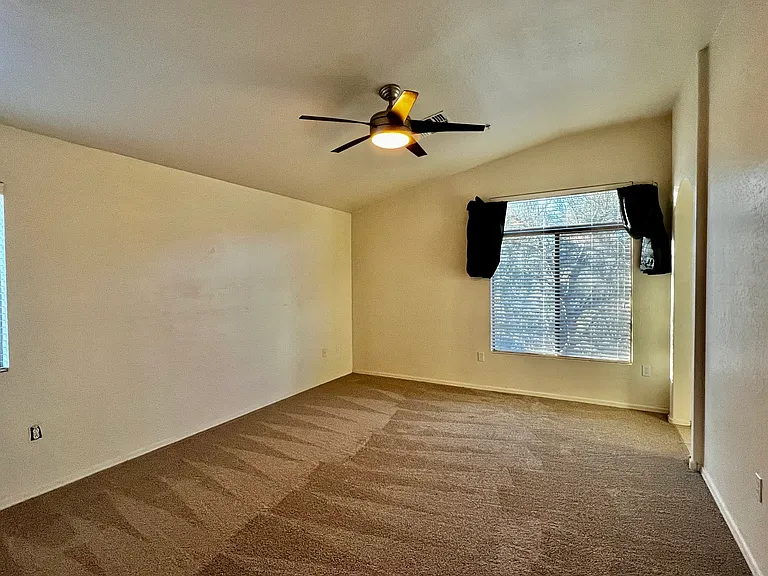 2250 E Deer Valley Rd #21 — Photo 12