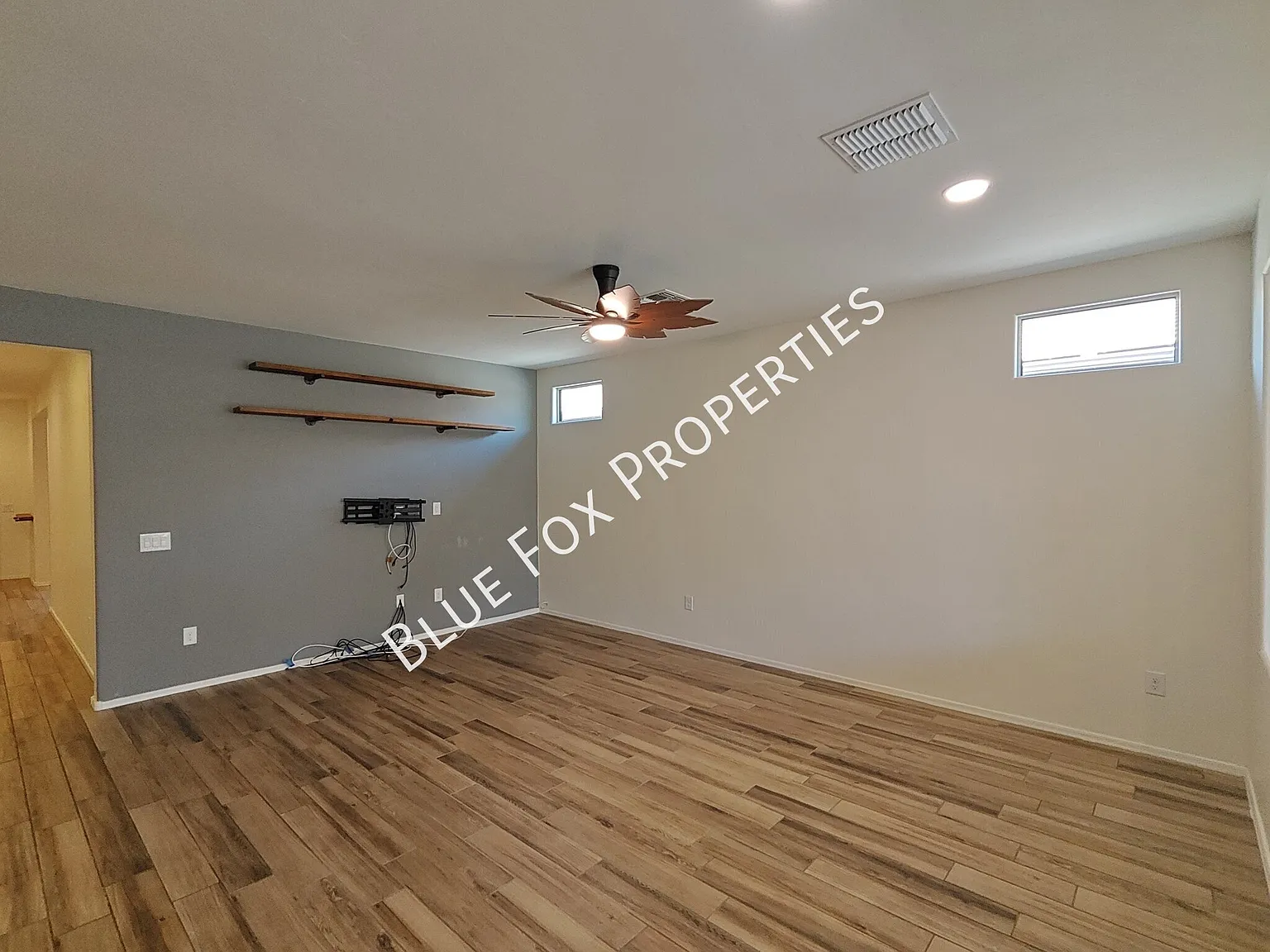 11128 W Fountain View Dr — Photo 3
