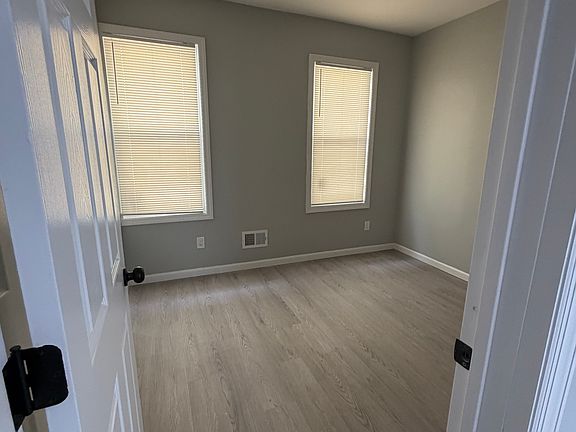 3rd image of 264-266 Harrison St #1