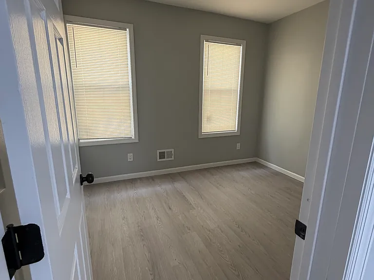 264-2666 Harrison St #1 — Photo 3
