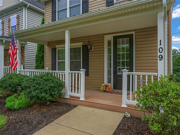 2nd image of 109 Bucktail Dr