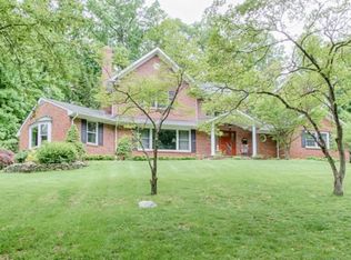 121 Laurel Hill Rd, Mountain Lakes, NJ 07046