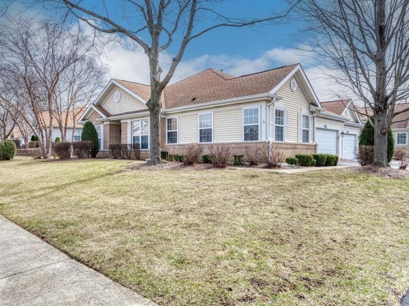 21553 W Empress Ln, Plainfield, IL 60544