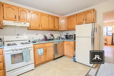 32 Harvard Ave #A Photo 1