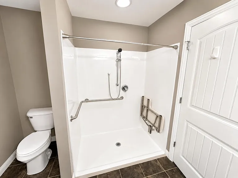 4500 Weybridge Dr — Photo 12