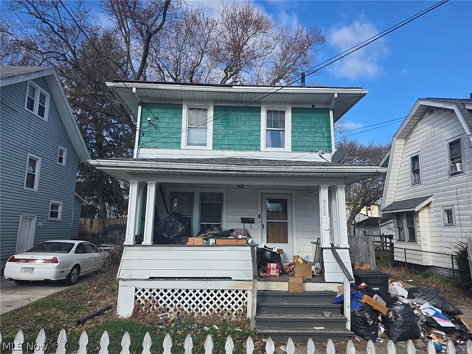 1st image of 958 Inman St