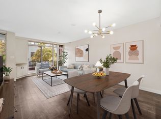 2389 Scotia St, Vancouver, BC V5T 0B2