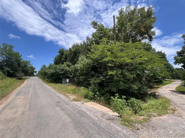 0 Goodnight St, Panama, OK 74951