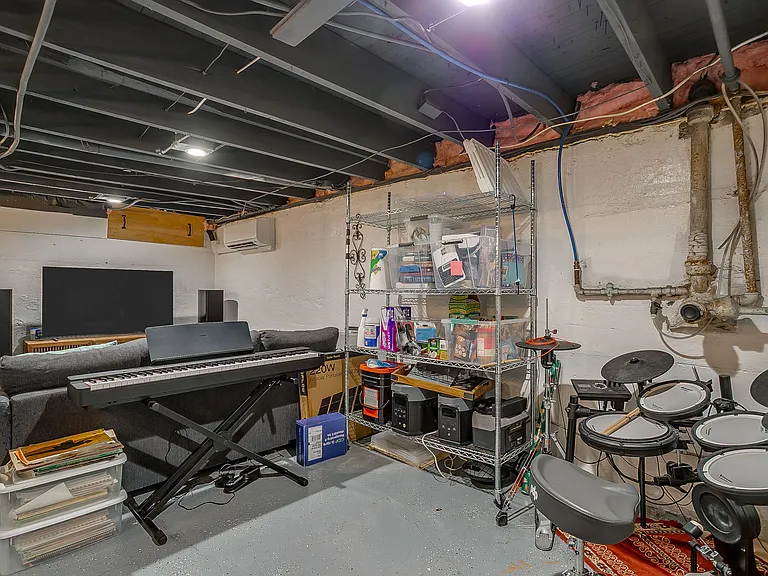 2200 W Magnolia Ave — Photo 21