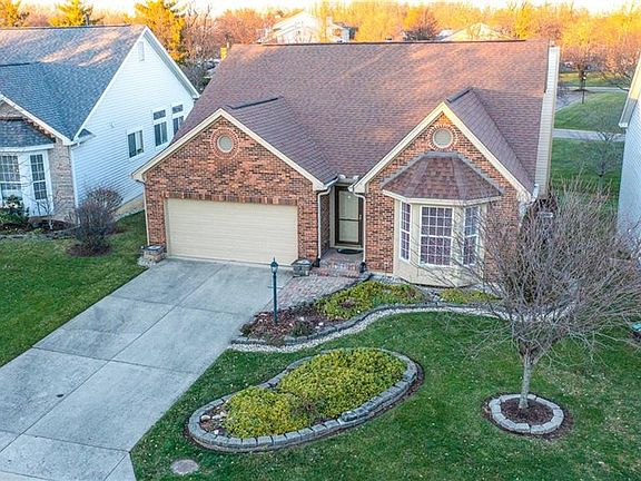2nd image of 1451 Weatherfield Ct