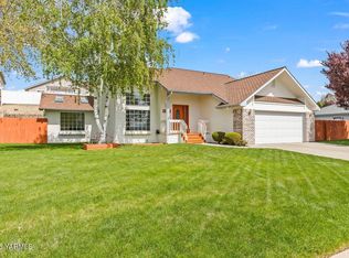 5205 N Canyon Rd, Yakima, WA 98901