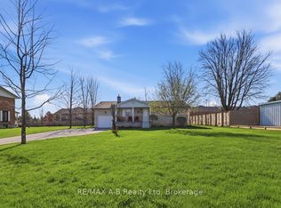 815 Oloane Ave, Stratford, ON N5A 6S6
