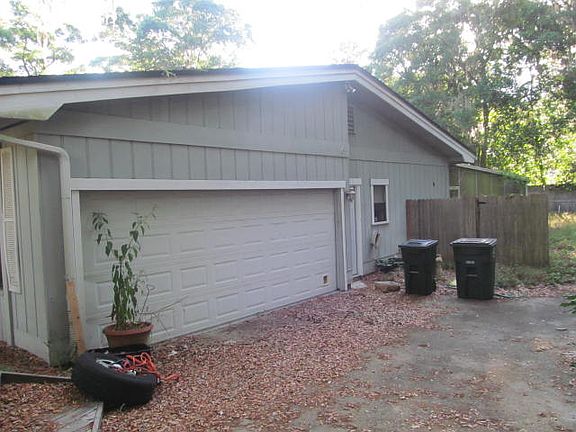 5th image of 1753 Live Oak Ln