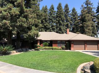 126 E Dorothea Ct, Visalia, CA 93277