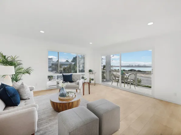 1 Captain Drive #D255, Emeryville, CA 94608