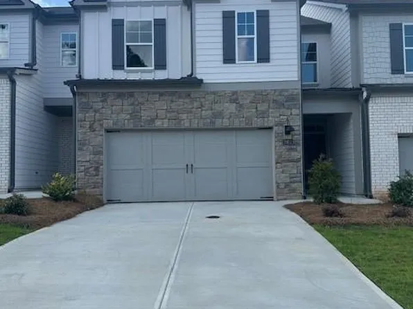 2411 Bayberry St, Acworth, GA 30101