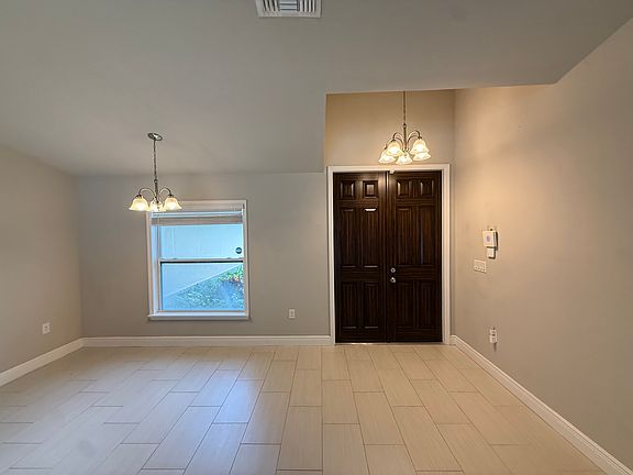 4th image of 1717 McKinley Ave