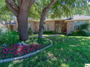 1846 Palace Dr, New Braunfels, TX 78130