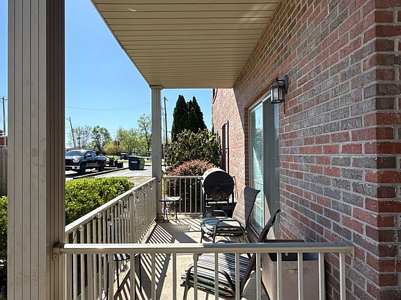 5th image of 1713 N Spring St APT 5