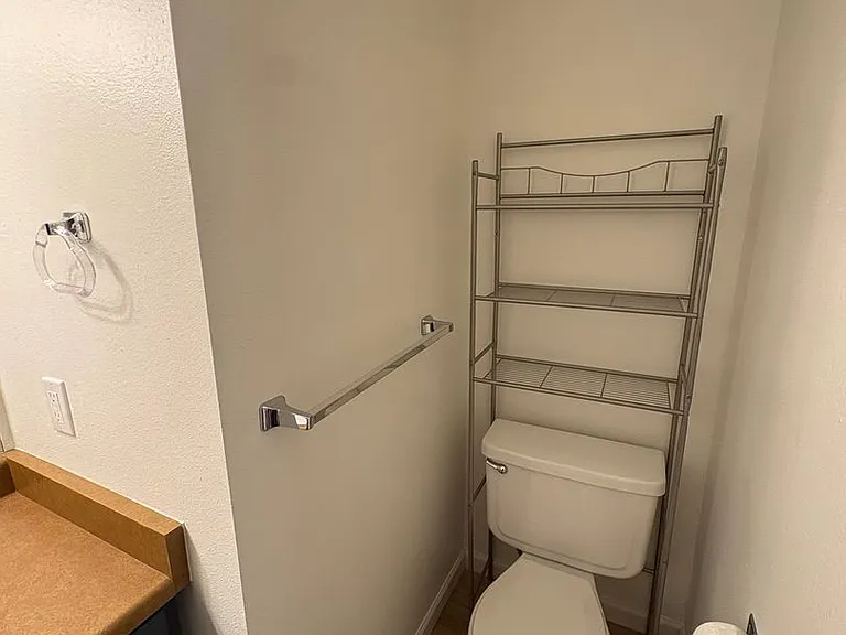 630 46th Avenue Ct — Photo 24