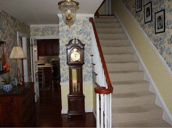 2nd image of 900 Stonewall Jackson Trl