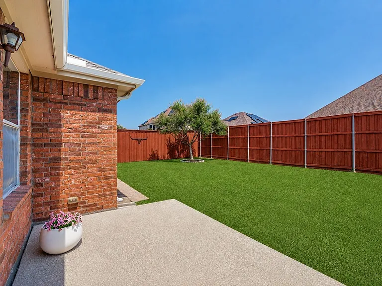 Spacious backyard with plenty of room to play