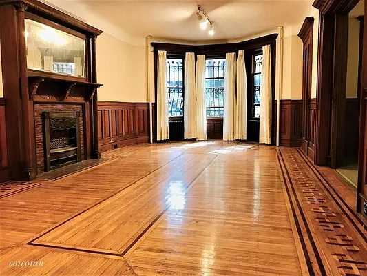 Rented by Corcoran | media 18